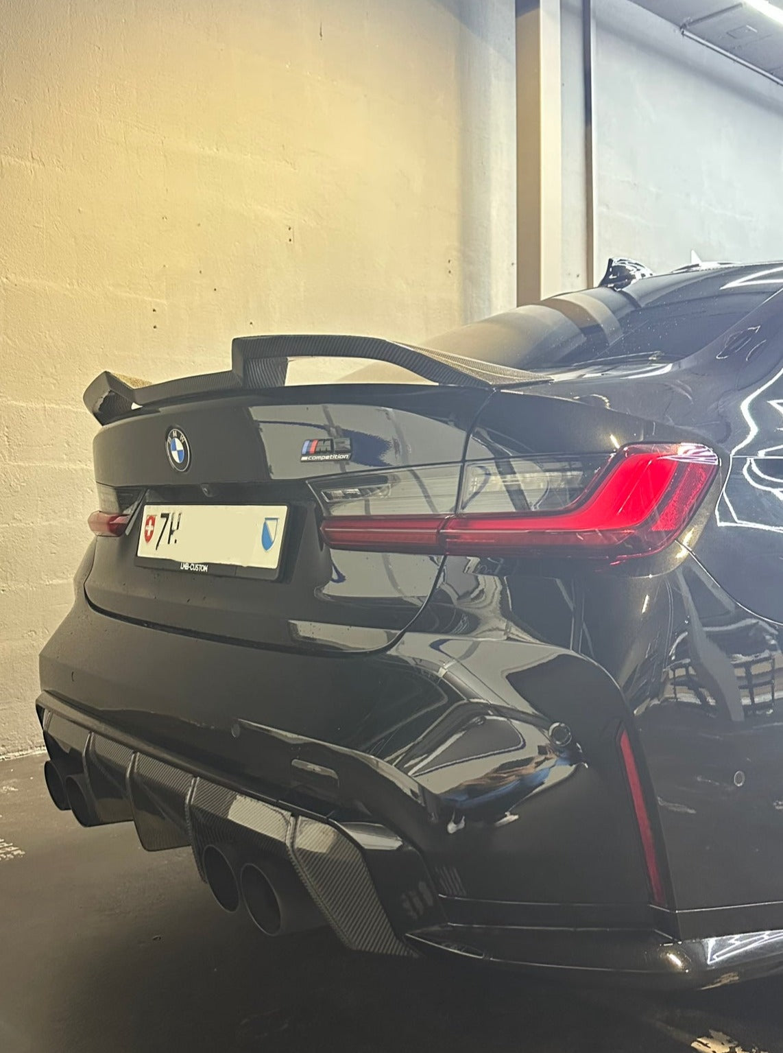 BMW M3/M4 G8x V-Style Carbon Spoiler